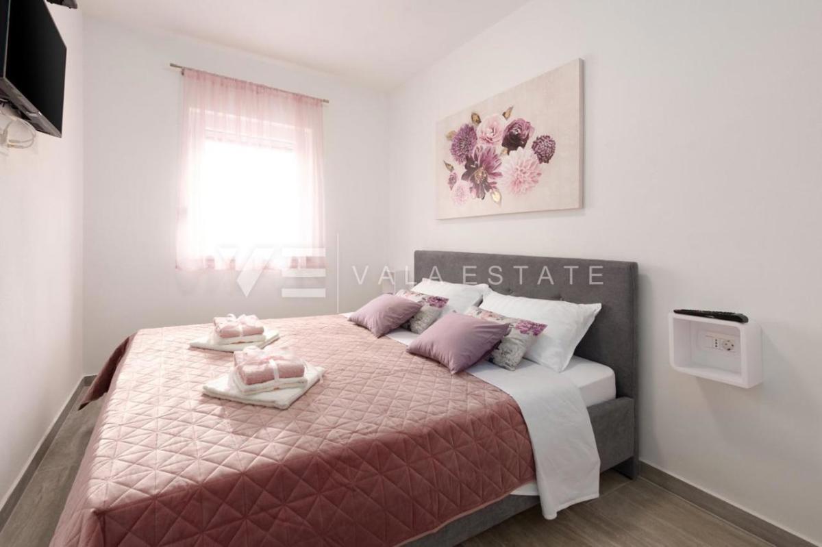 APARTMA NA MIRNI LOKACIJI V BLIŽINI MORJA