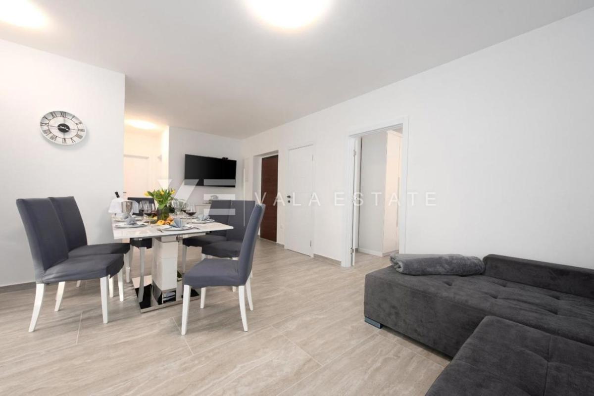 APARTMA NA MIRNI LOKACIJI V BLIŽINI MORJA