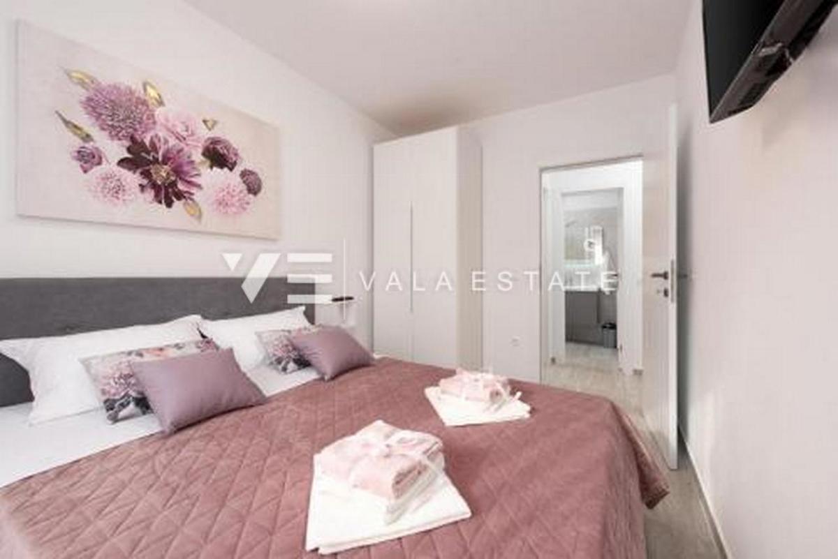 APARTMA NA MIRNI LOKACIJI V BLIŽINI MORJA
