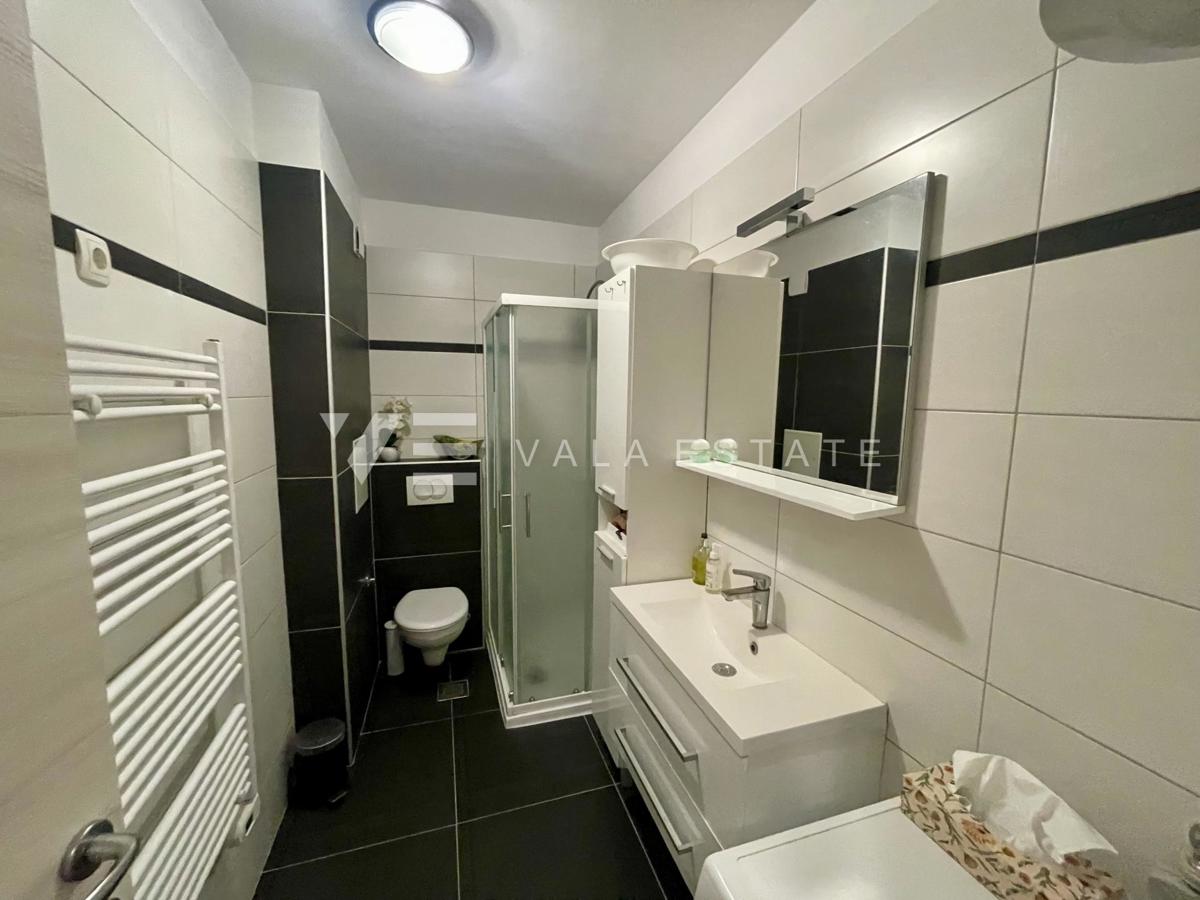 DVOSOBNI APARTMA NA MIRNI LOKACIJI