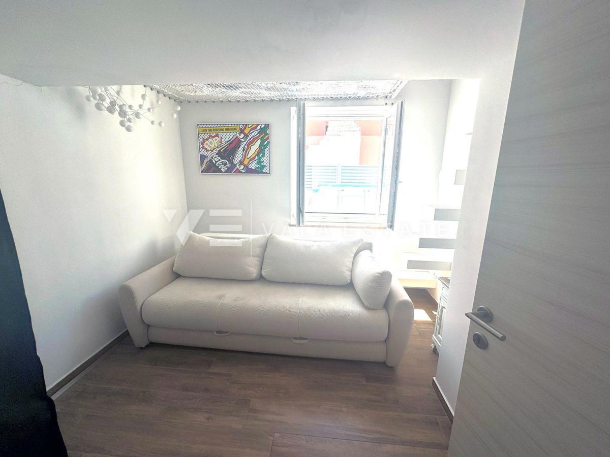 MODERNI PRITLIČNI APARTMA Z VRTOM NA MIRNI LOKACIJI