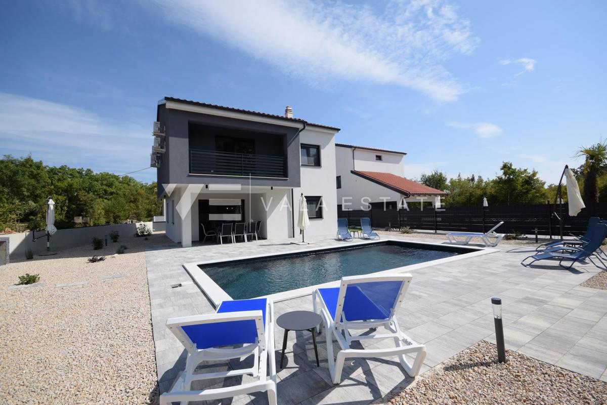 NOVOGRADNJA! SODOBNA NOVA SAMOSTOJNA HIŠA NA ČUDOVITI LOKACIJI, OBKROŽENA Z NARAVO