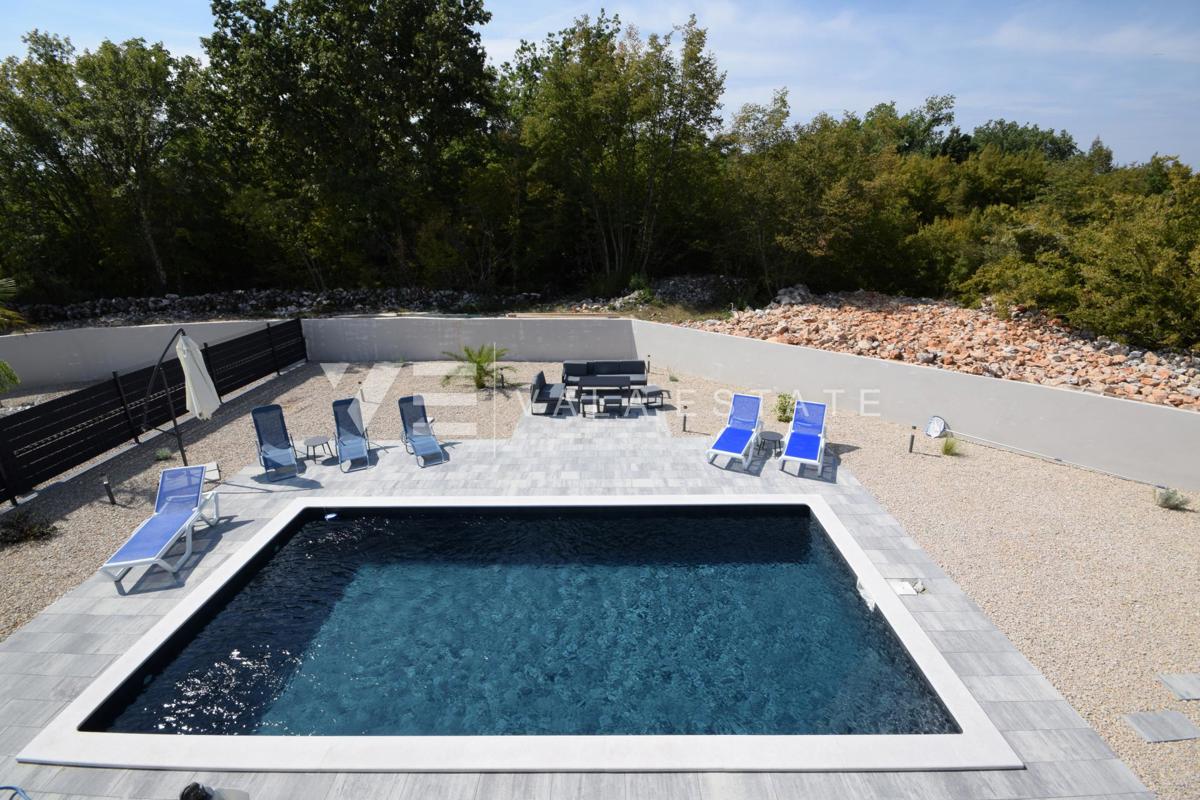 NOVOGRADNJA! SODOBNA NOVA SAMOSTOJNA HIŠA NA ČUDOVITI LOKACIJI, OBKROŽENA Z NARAVO