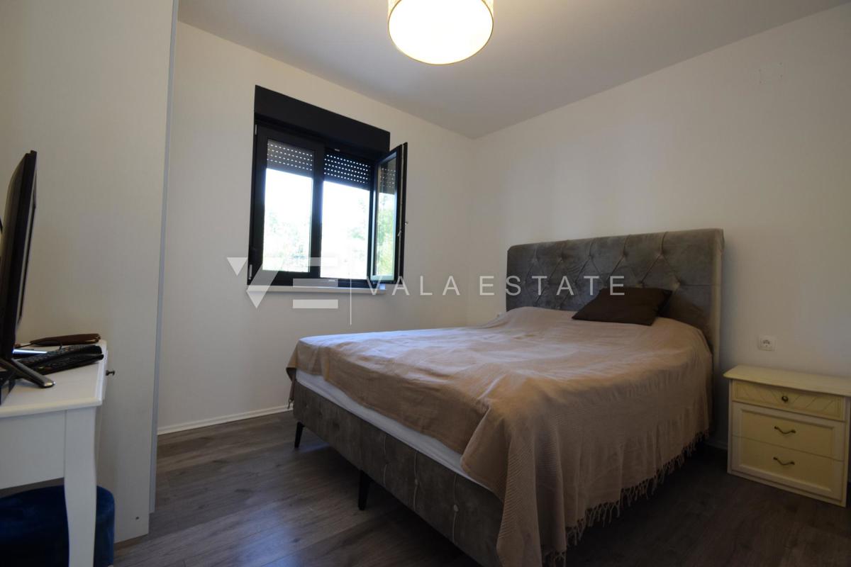 NOVOGRADNJA! SODOBNA NOVA SAMOSTOJNA HIŠA NA ČUDOVITI LOKACIJI, OBKROŽENA Z NARAVO