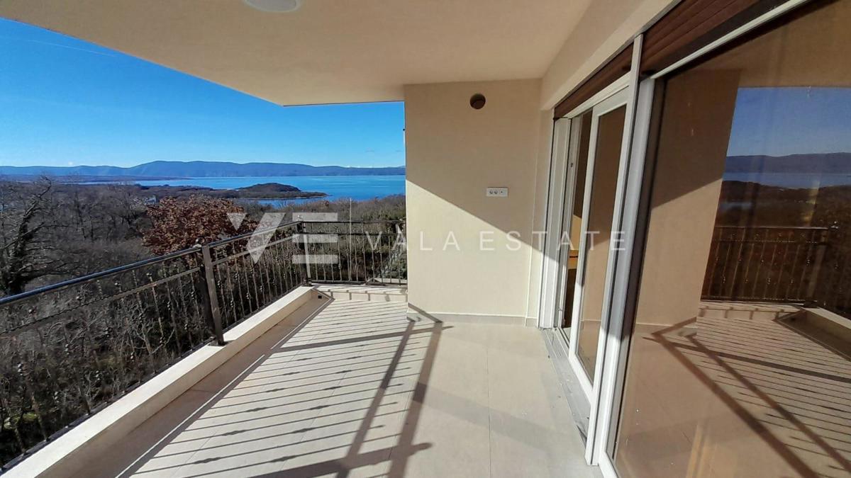 APARTMA V NOVOGRADNJI S POGLEDOM NA MORJE