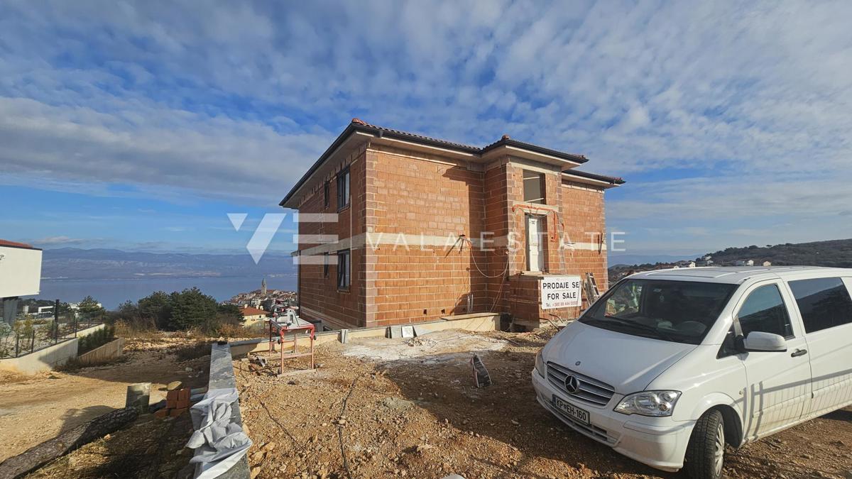 DVA APARTMAJA S POGLEDOM NA MORJE V BLIZINI PLAŽE