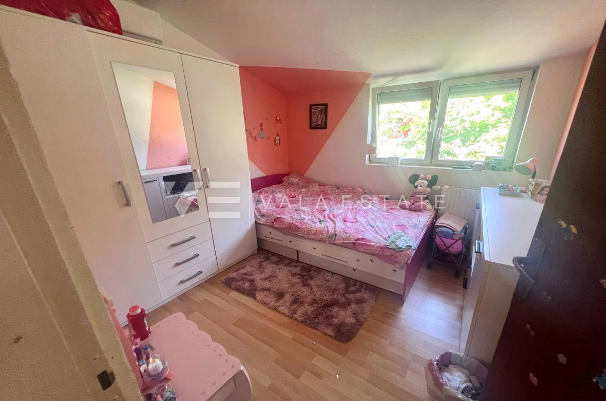 APARTMA Z POGLEDOM NA MORJE V BLIŽINI PLAŽE