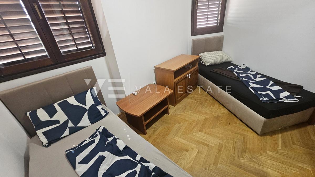 APARTMA Z POGLEDOM NA MORJE V BLIŽINI PLAŽE