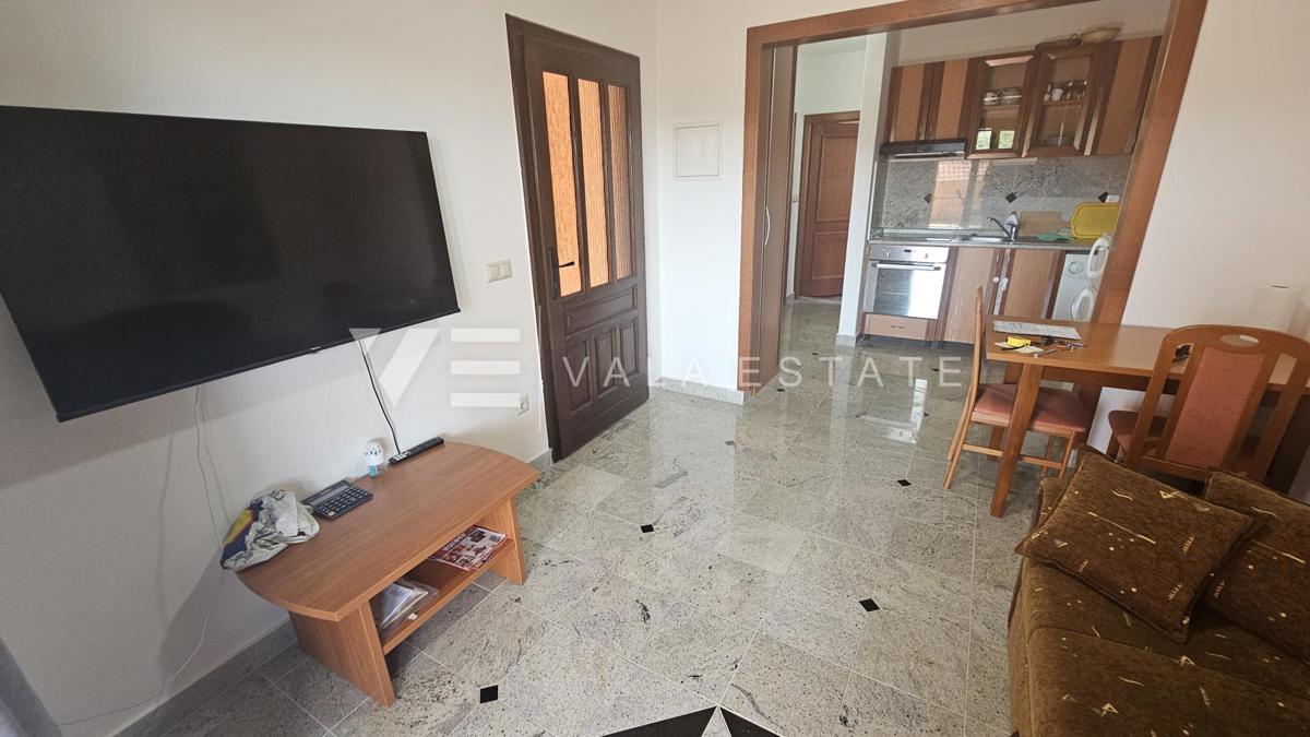 APARTMA Z POGLEDOM NA MORJE V BLIŽINI PLAŽE