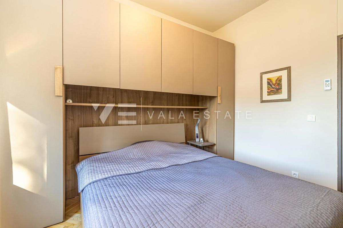 PRITLIČNA HIŠA Z VRTOM SAMO 400 M OD MORJA