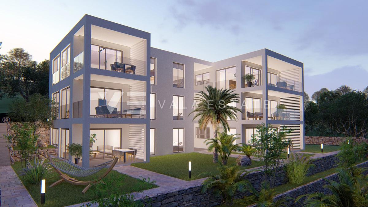 APARTMA Z ODPRTIM POGLEDOM NA MORJE V BLIŽINI PLAŽE