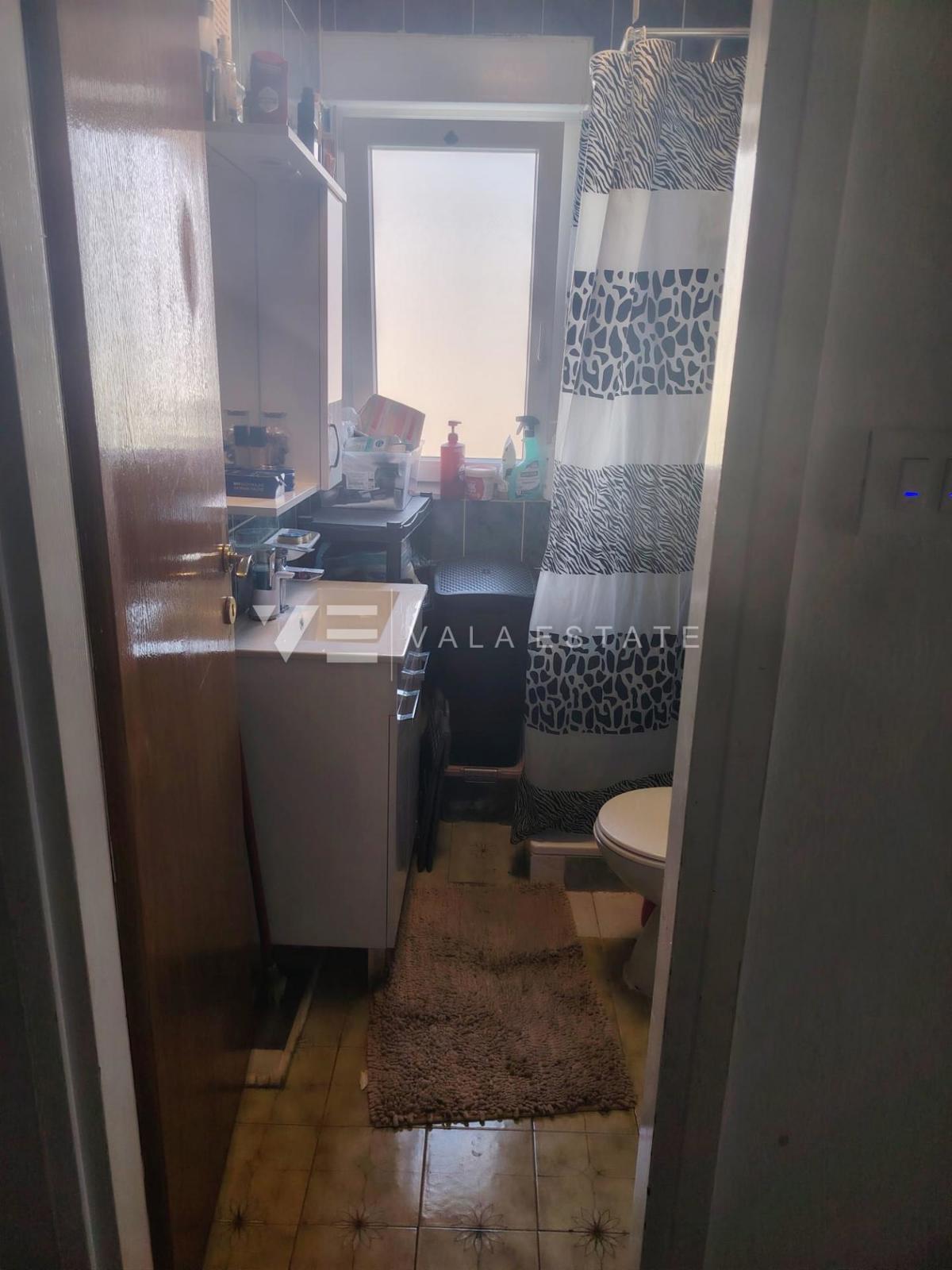 ENOSOBNI APARTMA NA MIRNI LOKACIJI