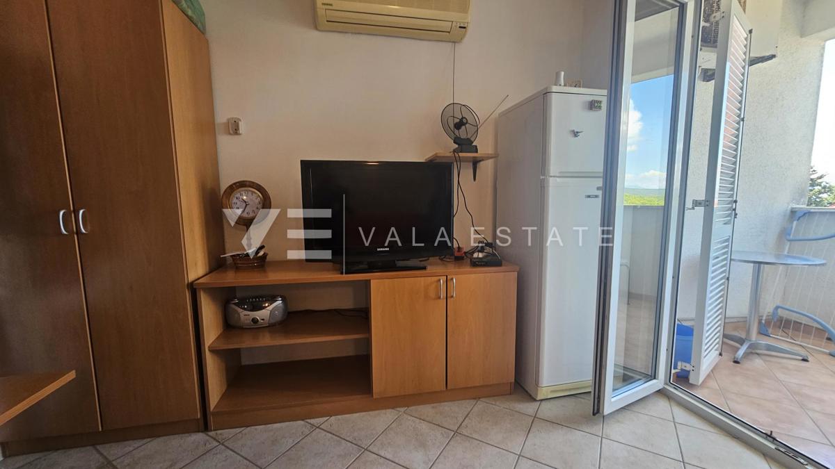 APARTMA Z POGLEDOM NA MORJE V BLIŽINI PLAŽE