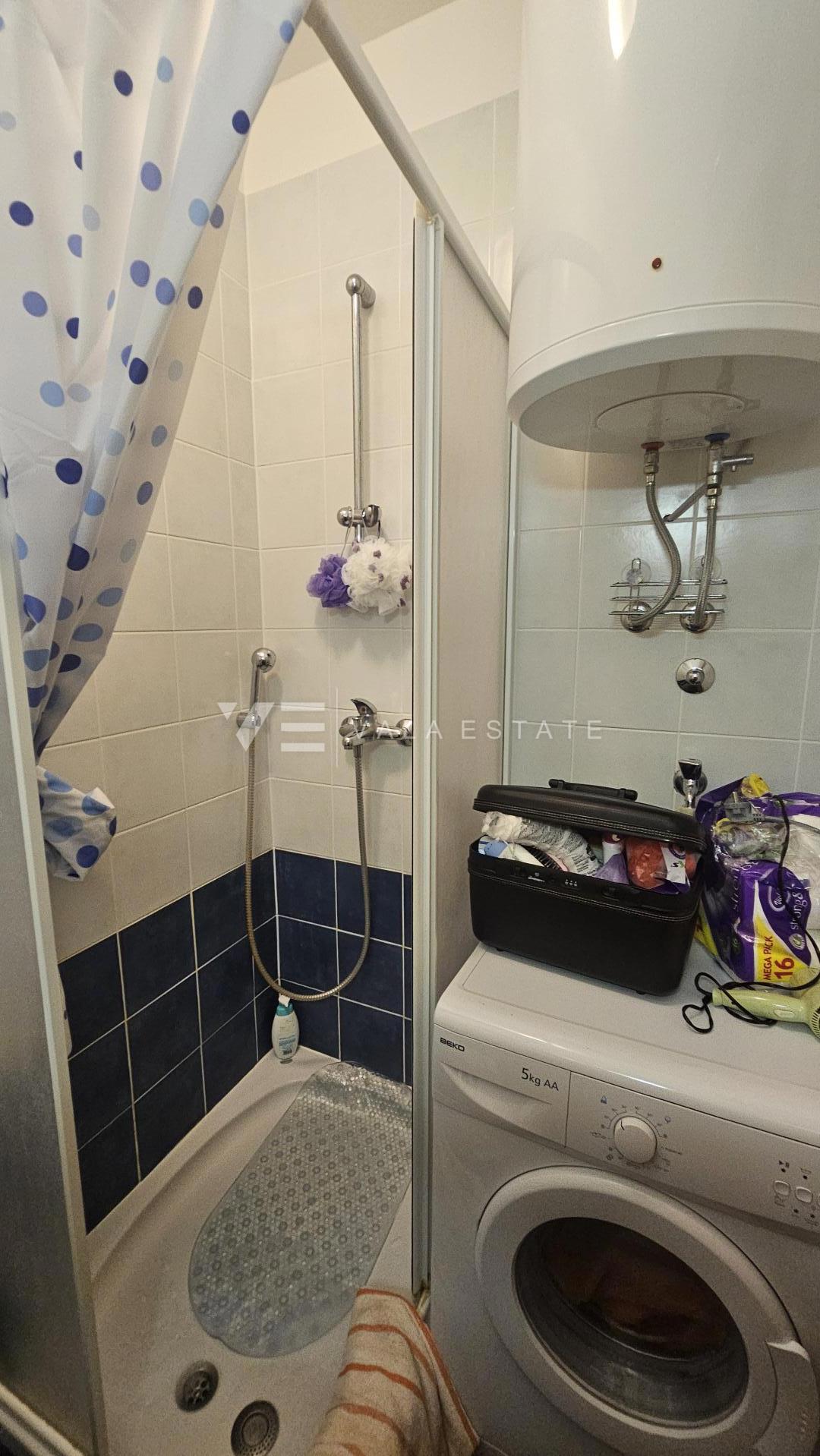 APARTMA Z POGLEDOM NA MORJE V BLIŽINI PLAŽE