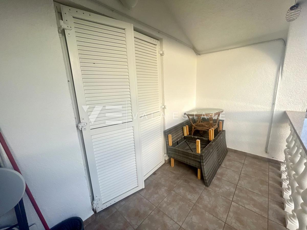 ENOSOBNI APARTMA V BLIŽINI ČUDOVITIH PLAŽ