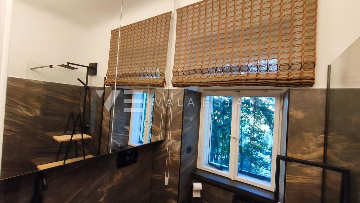 APARTMA V CENTRU MALINSKE, LE 60 M OD PLAŽE