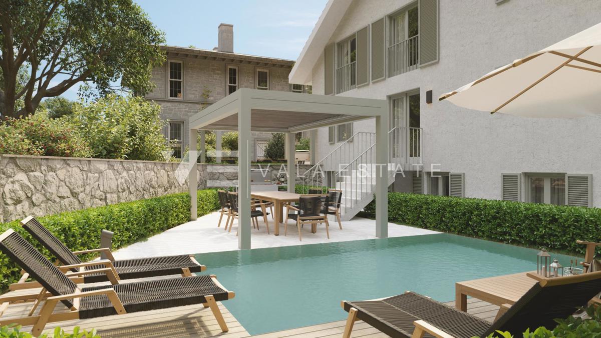 MODERNI APARTMA Z VRTOM V BLIŽINI PLAŽE