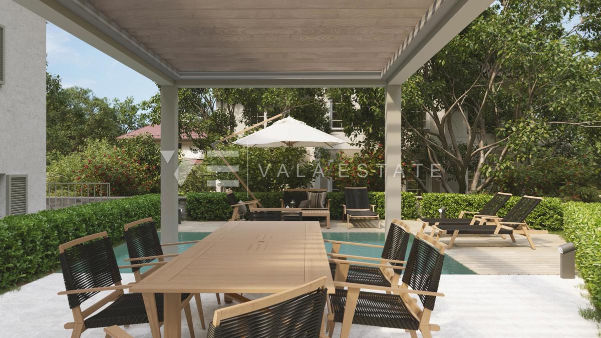 MODERNI APARTMA Z VRTOM V BLIŽINI PLAŽE