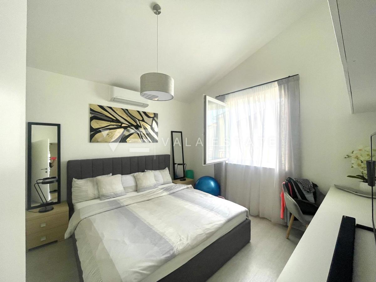 APARTMA Z ODPRTIM POGLEDOM NA MORJE