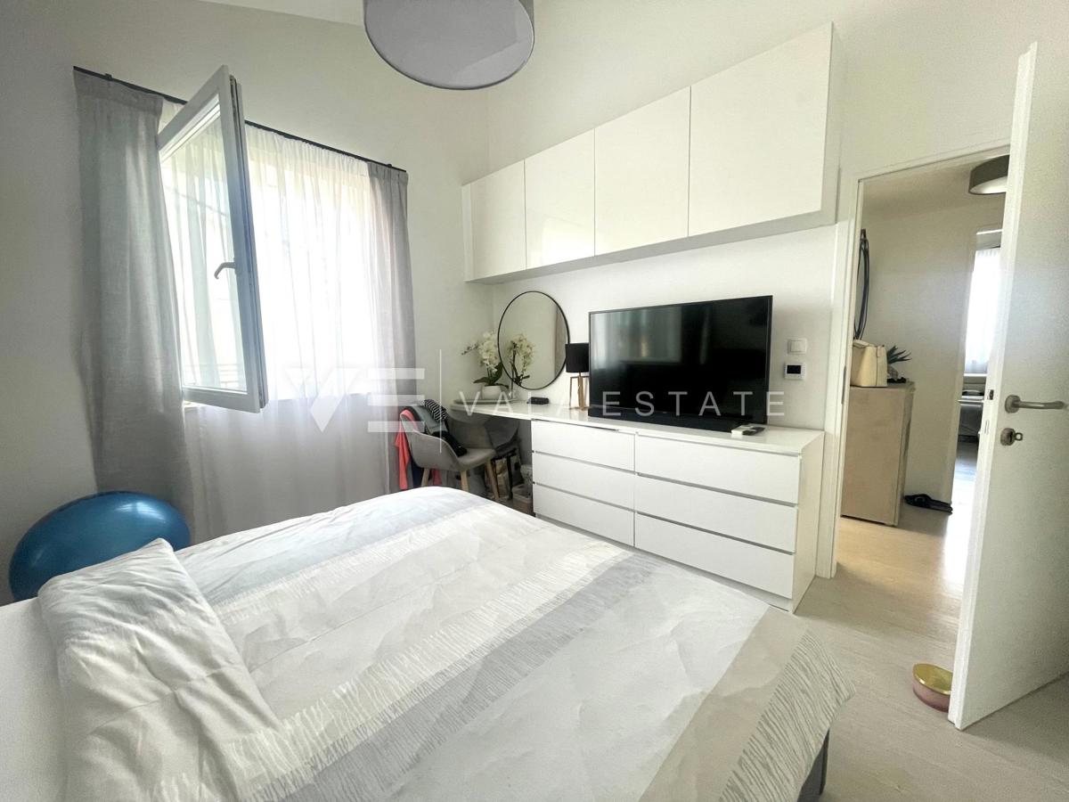 APARTMA Z ODPRTIM POGLEDOM NA MORJE