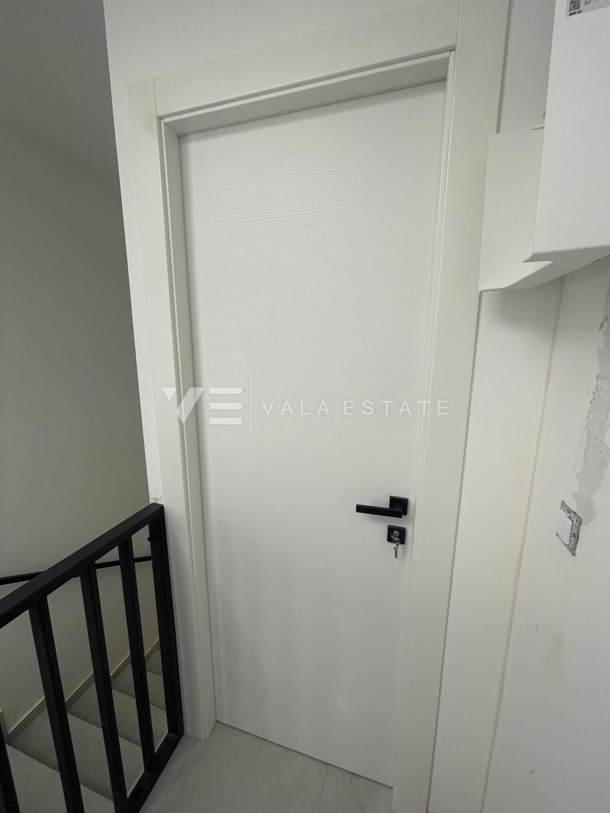 NOVOZGRAJENI APARTMA Z POGLEDOM NA MORJE SAMO 200 M OD PLAŽE