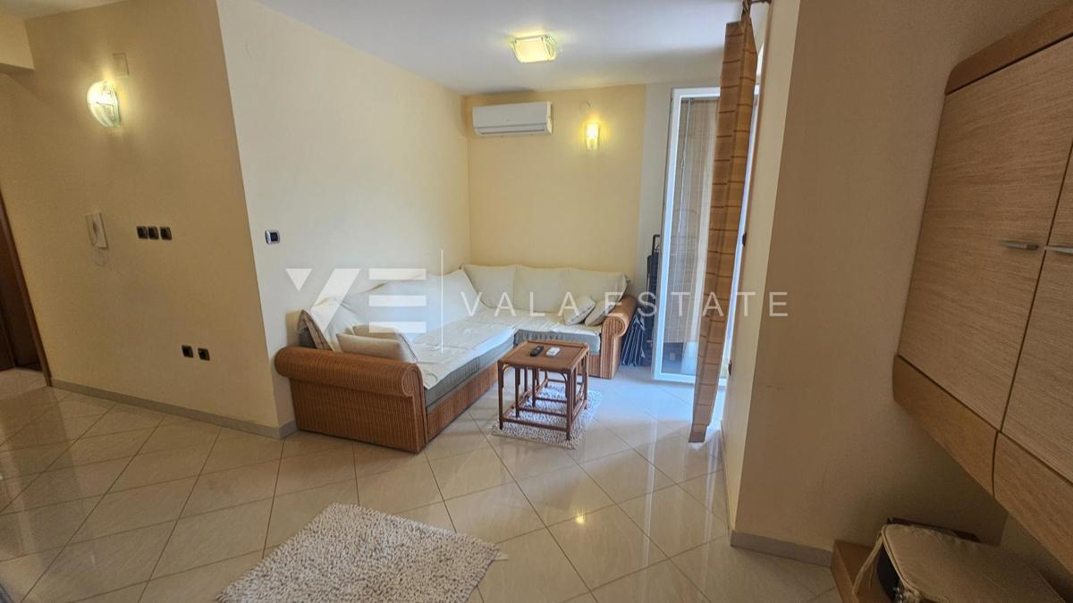 OPREMLJENO STANOVANJE V BLIŽINI MORJA IN ČUDOVITIH PLAŽ