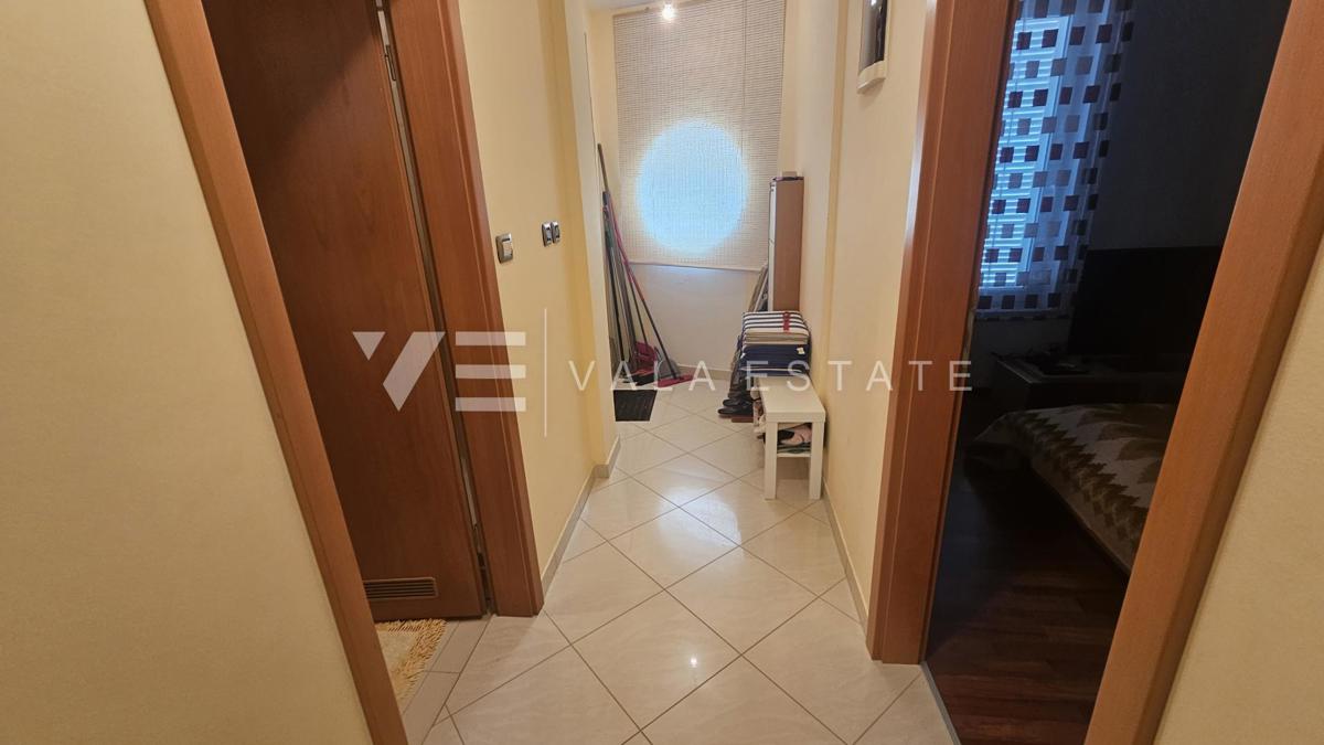 OPREMLJENO STANOVANJE V BLIŽINI MORJA IN ČUDOVITIH PLAŽ