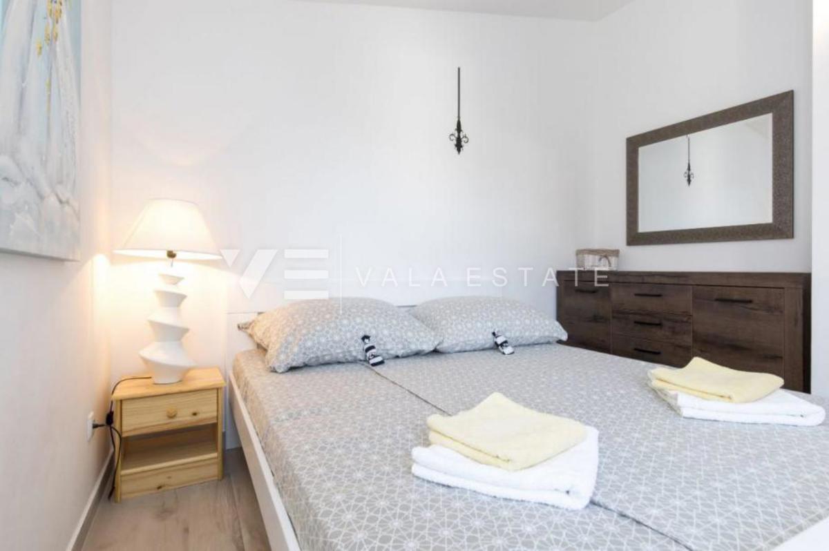 OPREMLJENI APARTMA V BLIŽINI MORJA IN ČUDOVITIH PLAŽ