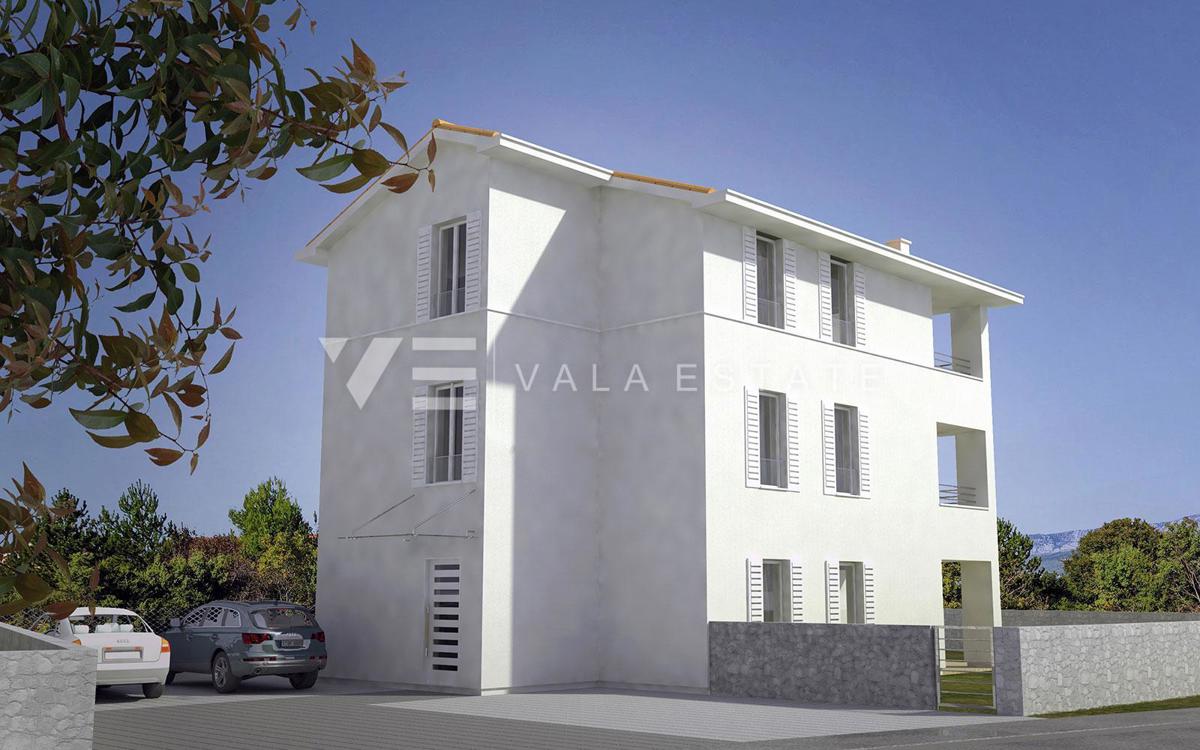 APARTMA V PRVOM NASTROJU S POGLEDOM NA MORJE