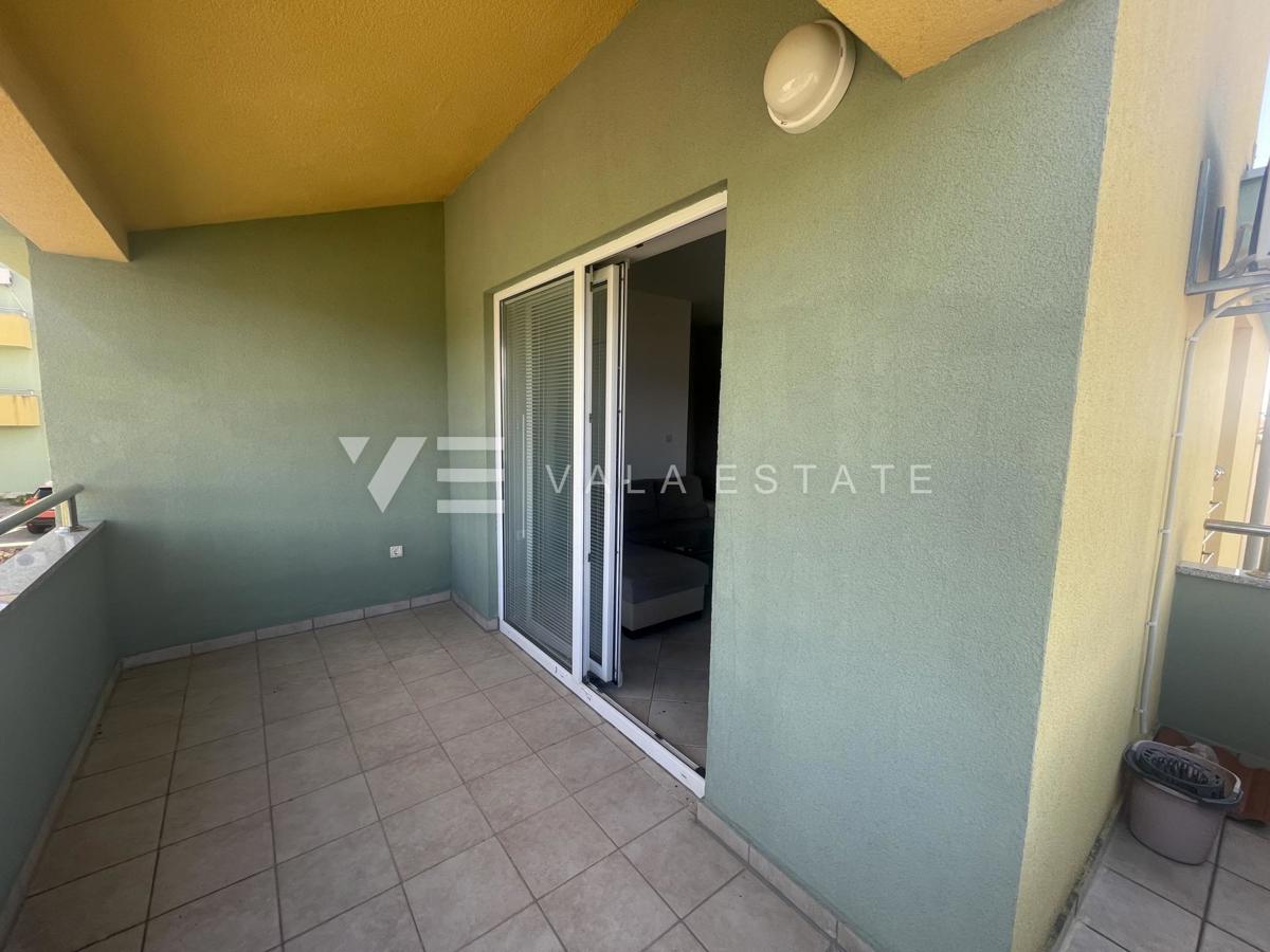APARTMA Z POGLEDOM NA MORJE V BLIŽINI PLAŽE