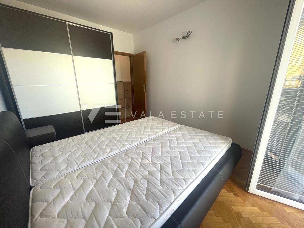 APARTMA Z POGLEDOM NA MORJE V BLIŽINI PLAŽE