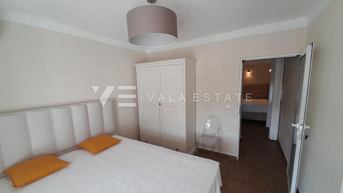 UDOBNI APARTMA NA MIRNI LOKACIJI