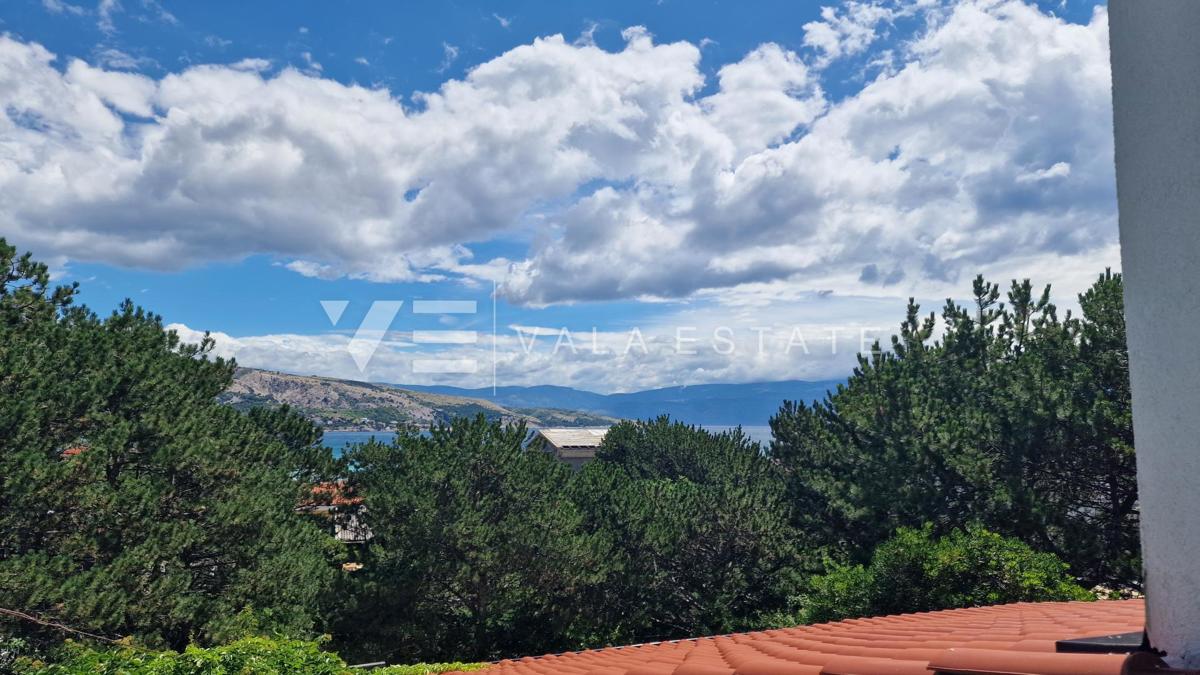 HIŠA S POGLEDOM NA MORJE LE 150 M OD PLAŽE