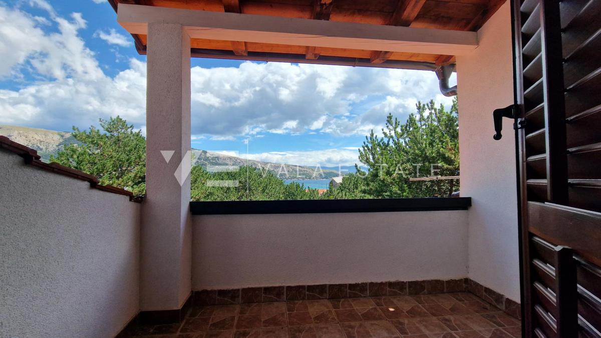 HIŠA S POGLEDOM NA MORJE LE 150 M OD PLAŽE
