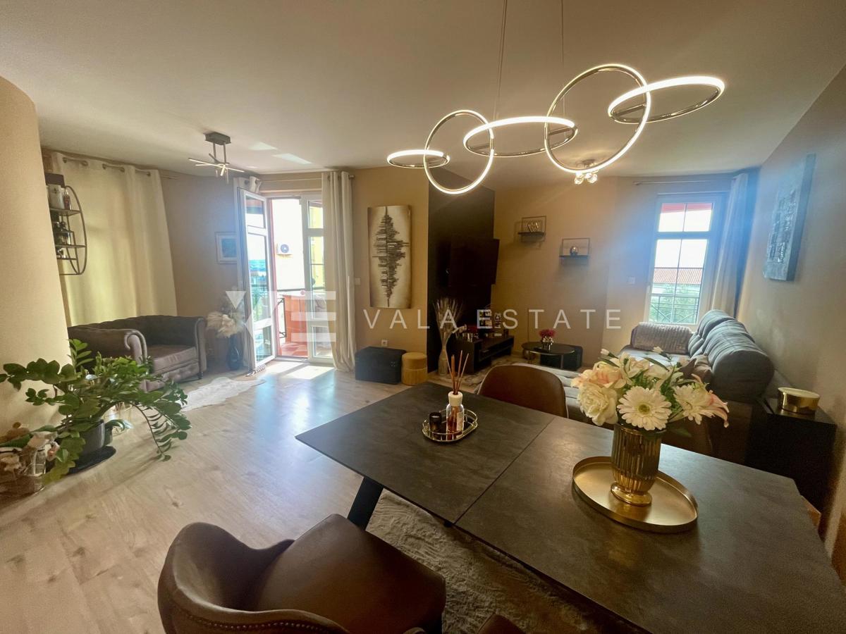 OPREMLJENI APARTMA V BLIŽINI MORJA IN CENTRA