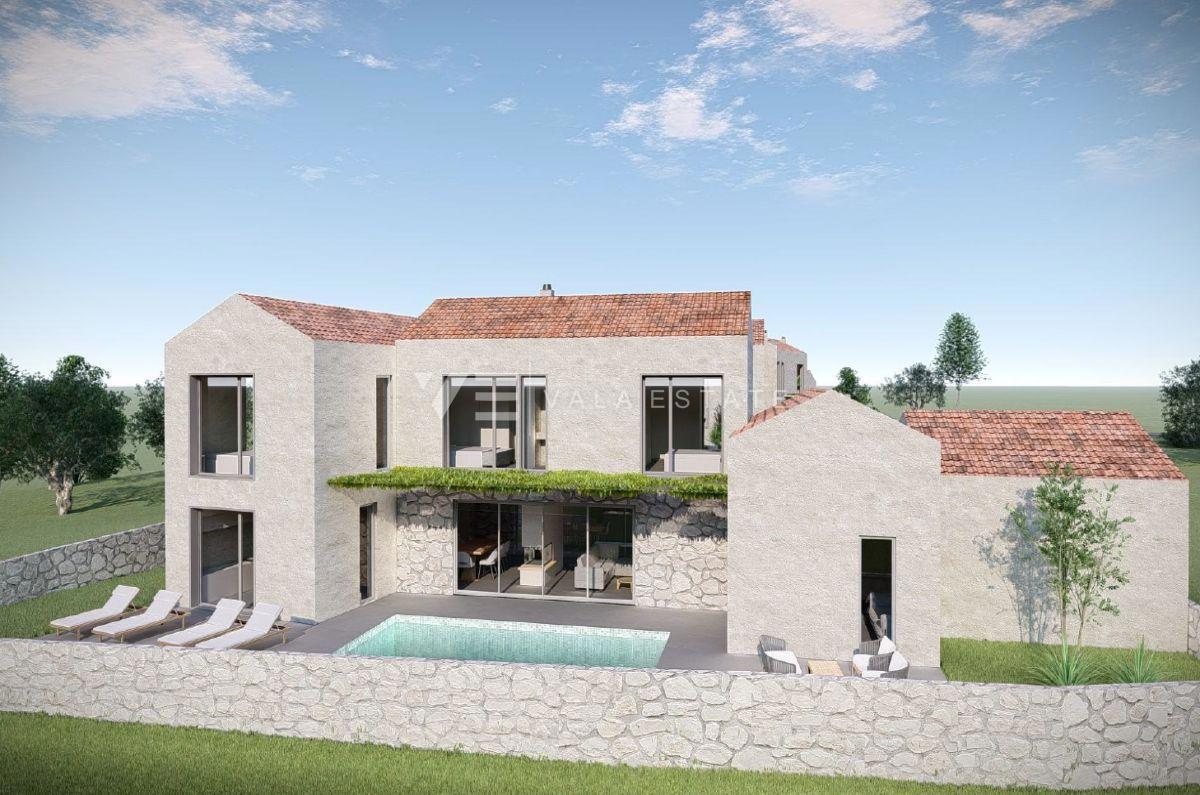 ZAZIDLJIVO ZEMLJIŠČE S PROJEKTNO DOKUMENTACIJO NA MIRNI PODEŽELSKI LOKACIJI