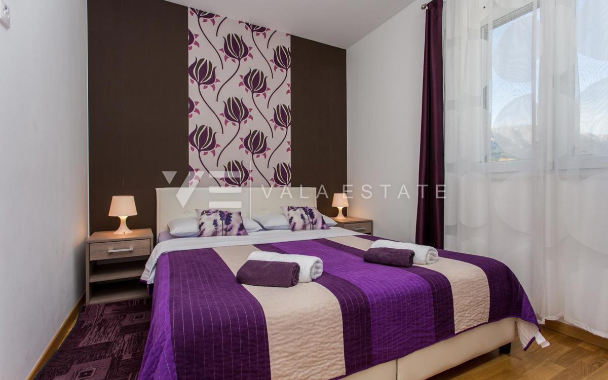 ATRAKTIVNI APARTMA NA ODLIČNI LOKACIJI