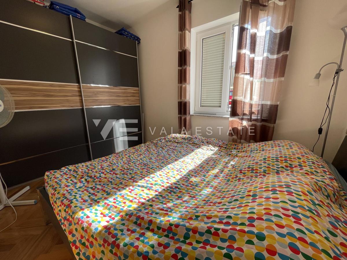 APARTMA NA MIRNI LOKACIJI V BLIŽINI MORJA
