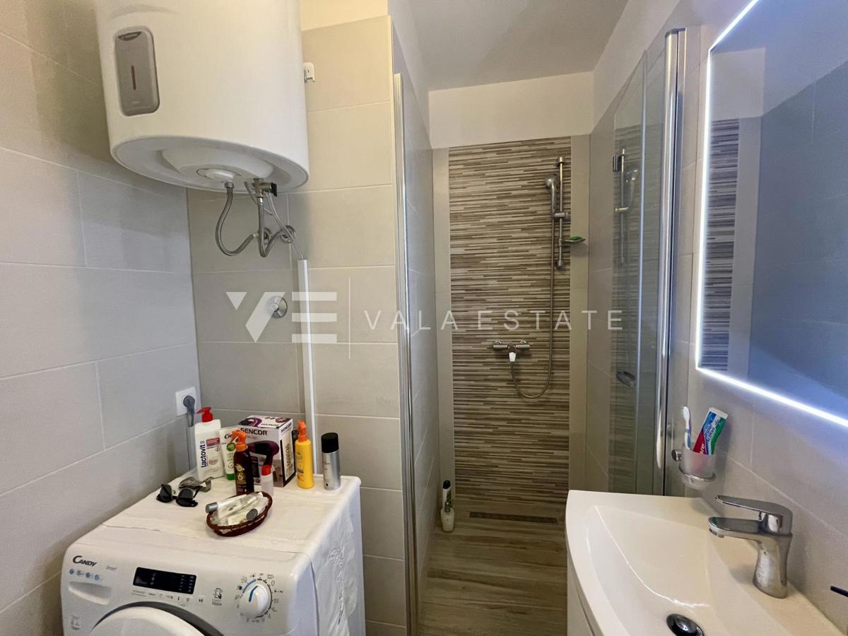 OPREMLJENI APARTMA NA MIRNI LOKACIJI