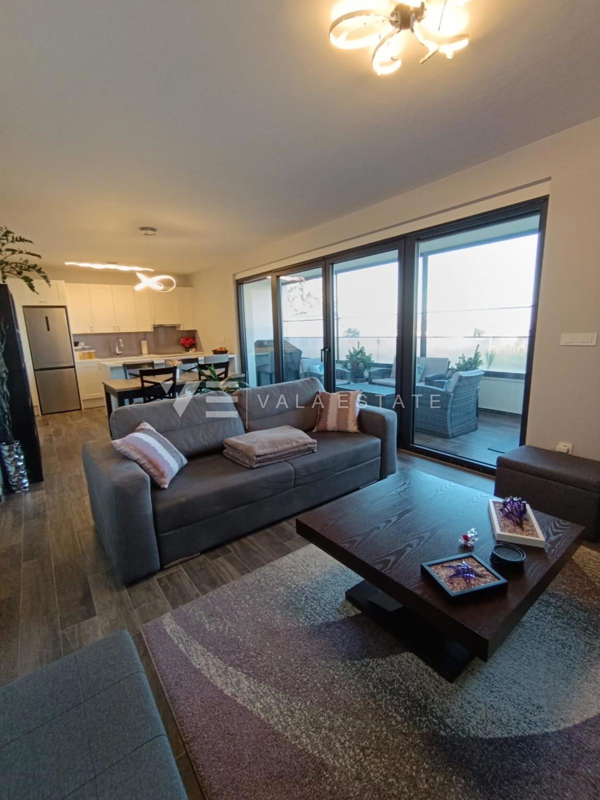 DVOSOBNI APARTMA V BLIŽINI MORJA IN CENTRA