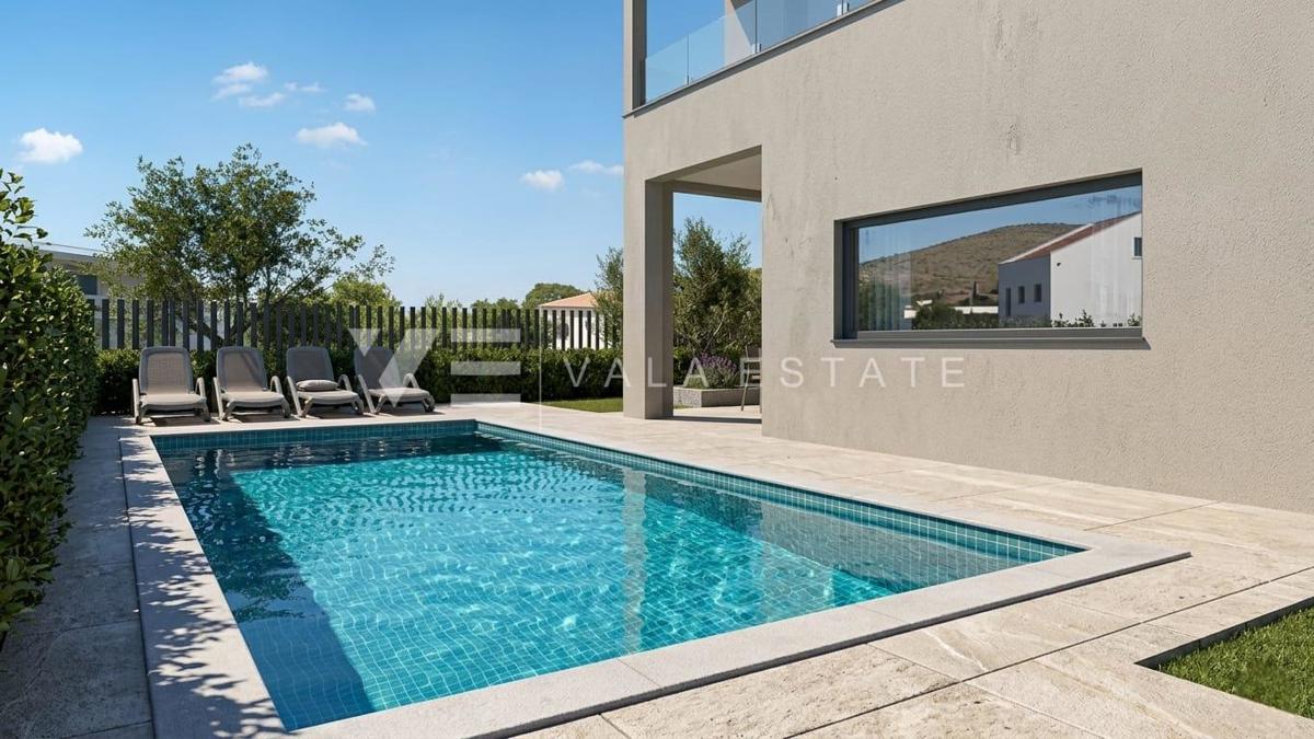 MODERNA DVOJNA HIŠA Z BAZENOM IN POGLEDOM NA MORJE