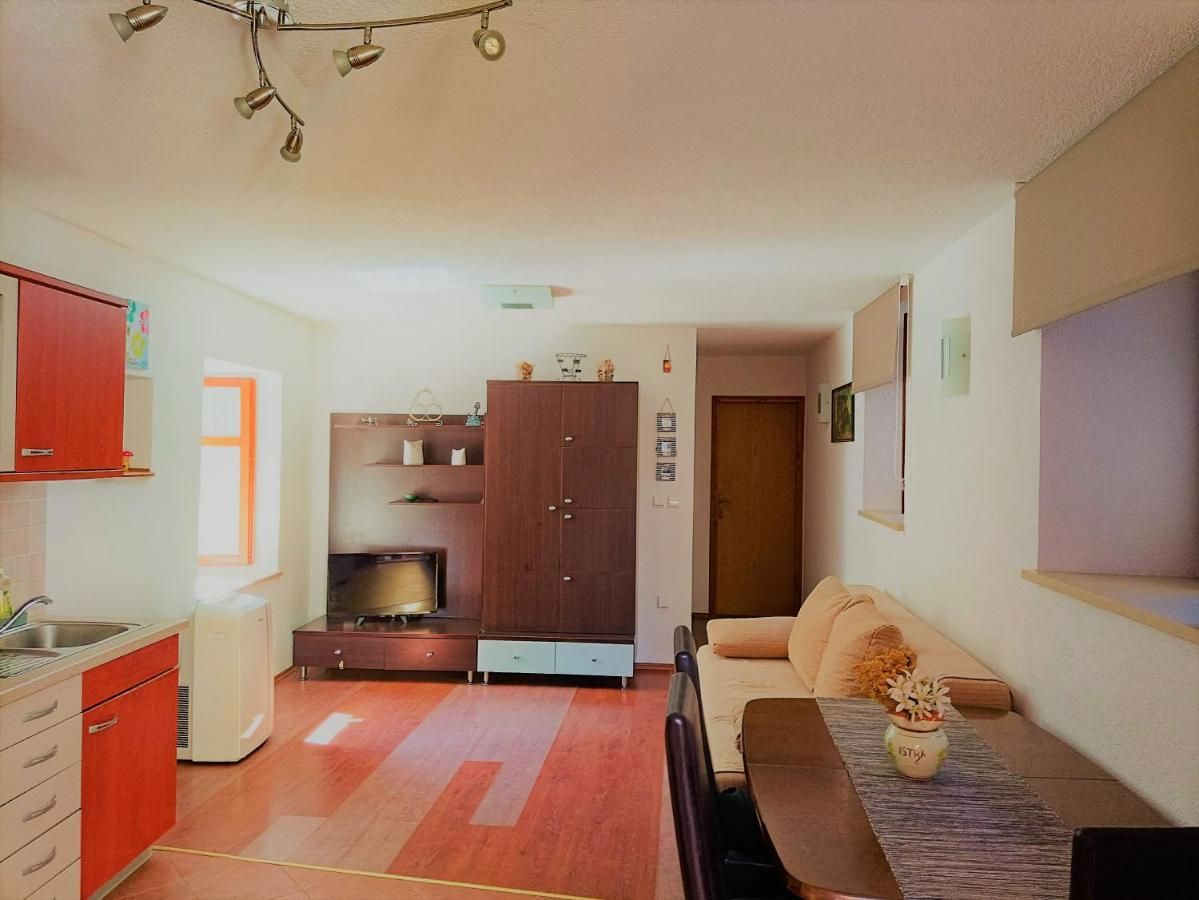 Hiša Labin, 180m2
