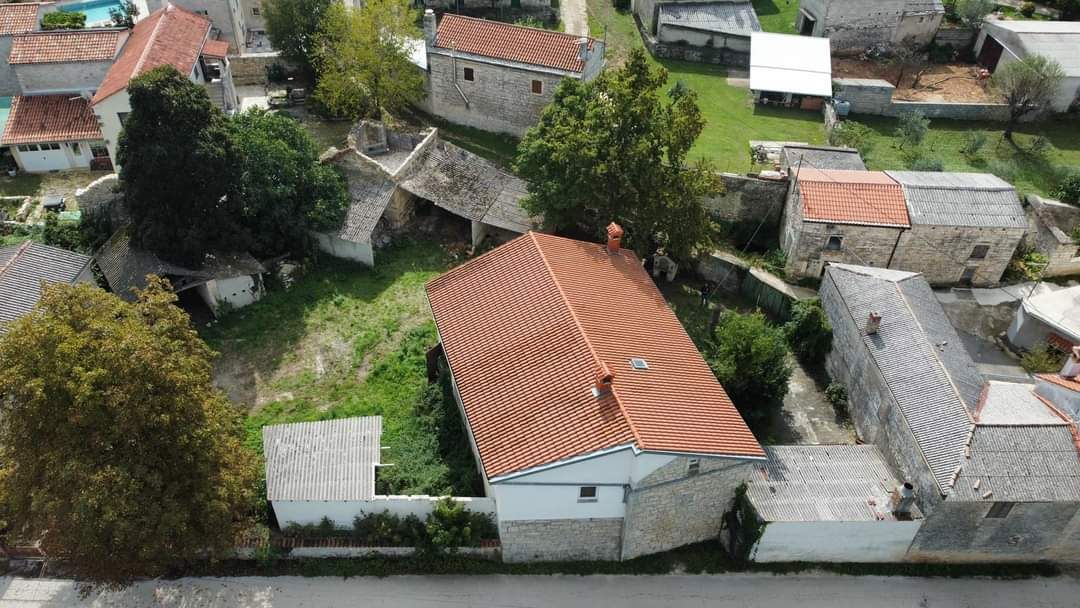 Hiša Žminj, 300m2