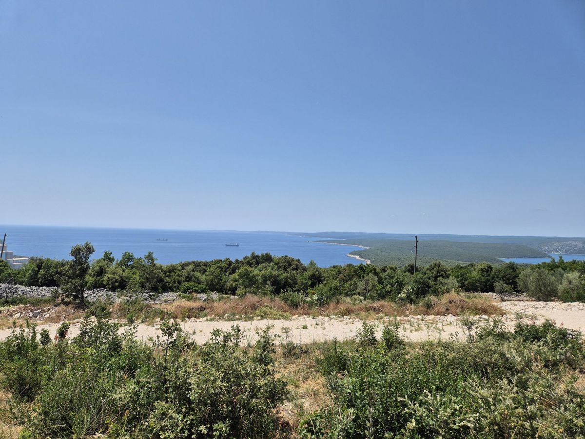 Zemljišče Labin, 650m2