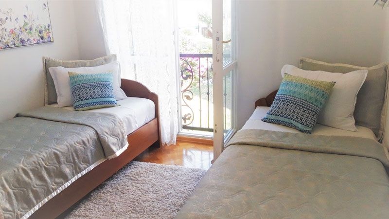 Luksuzna vila z bazenom, prva vrsta do morja, Umag