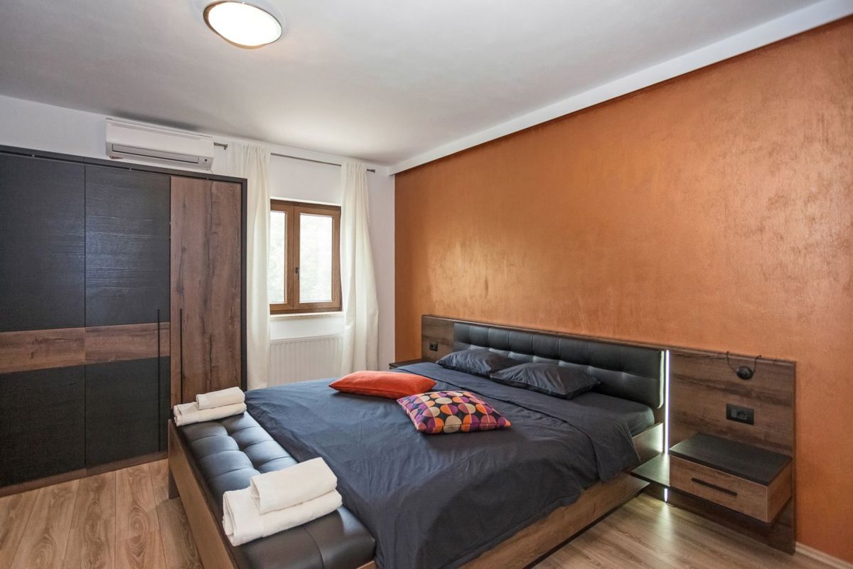Hiša Rovinj, 385m2