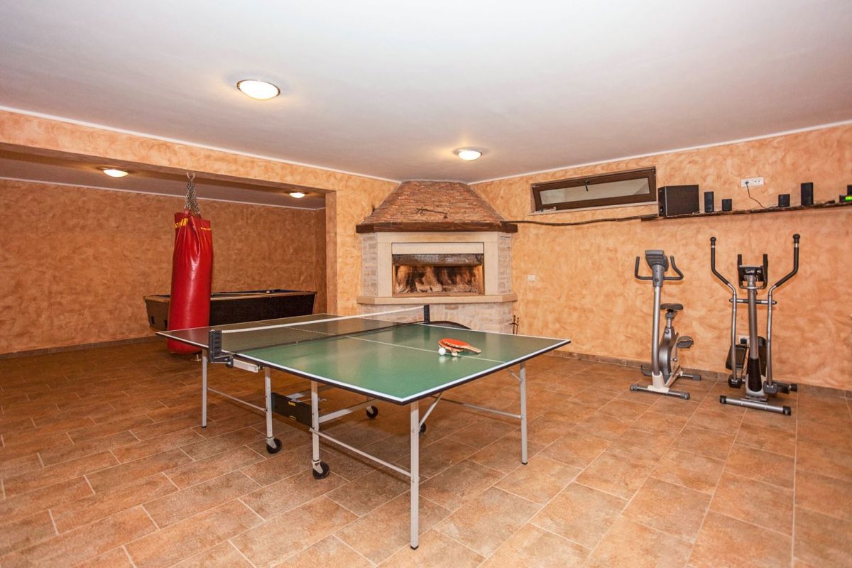Hiša Rovinj, 385m2