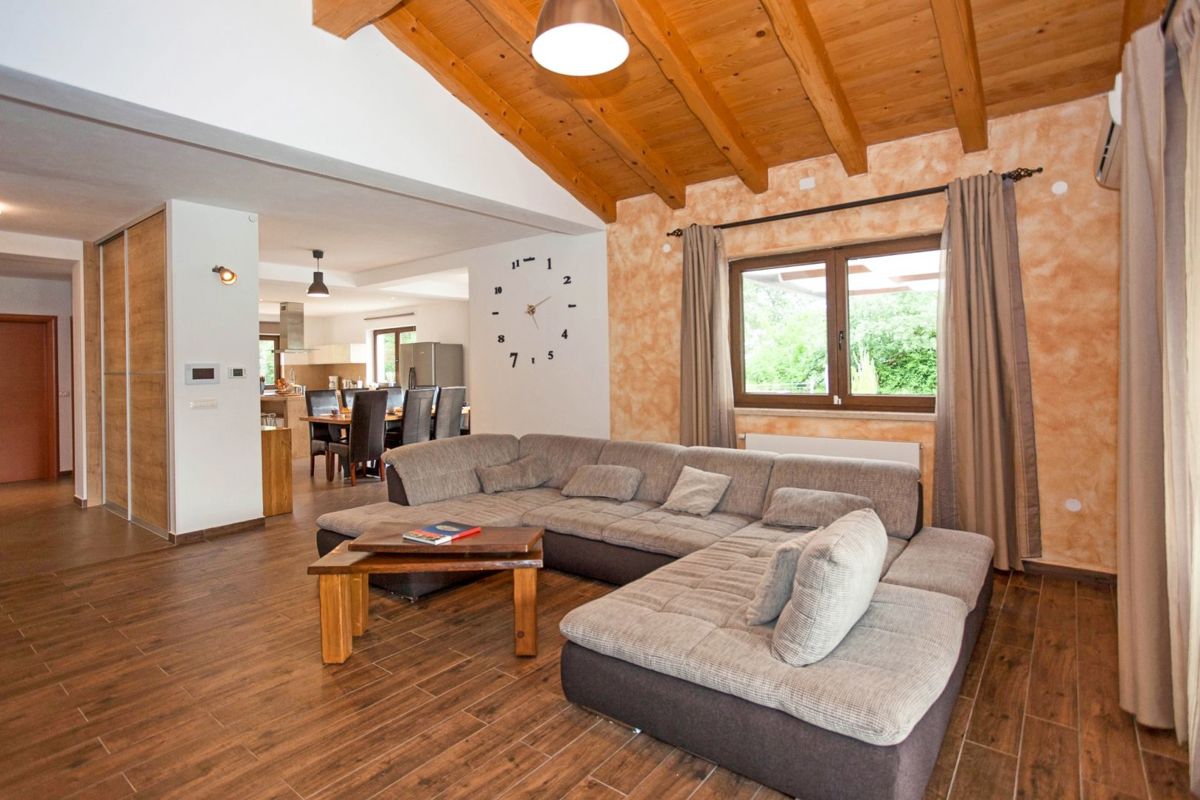 Hiša Rovinj, 385m2