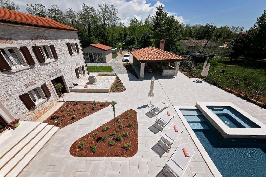 Hiša Poreč, 450m2