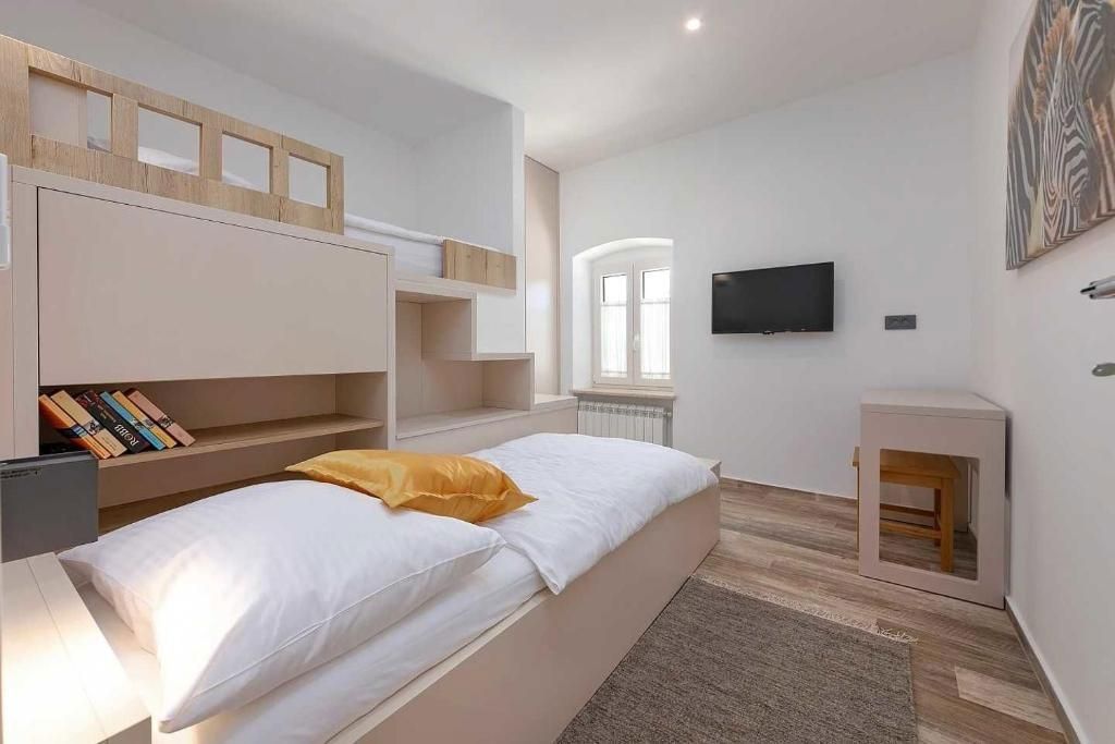 Hiša Poreč, 450m2